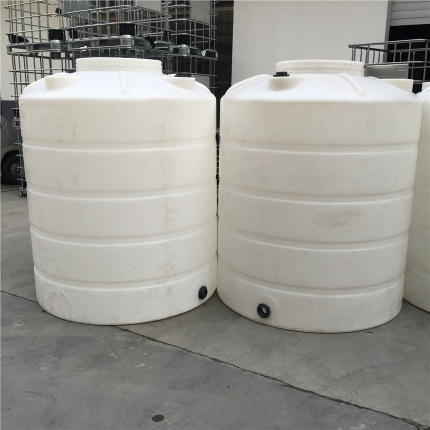 江蘇泰州3噸塑料水箱（PE水箱）價格指南 影響因素與選購建議